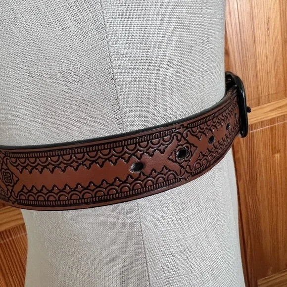 Brown Faux Leather Tooled Belt Vegan Casual Unisex - Picture 5 of 8
